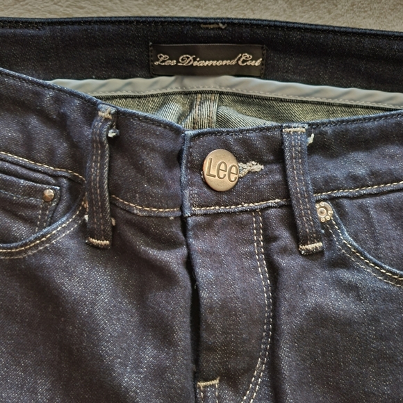 Lee Diamond Cut Slim Fit Jeans - Picture 5 of 11